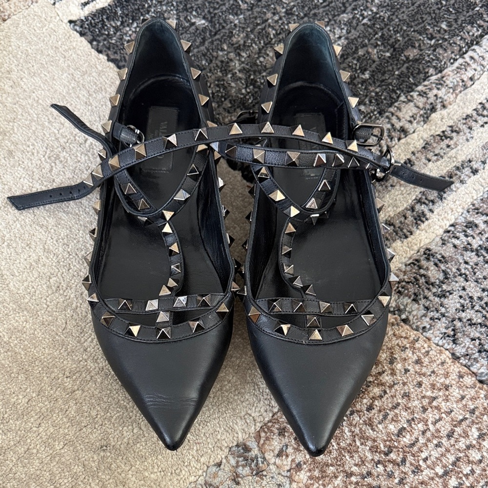 Valentino Garavani Studded Pointed-Toe Mary Jane Flats